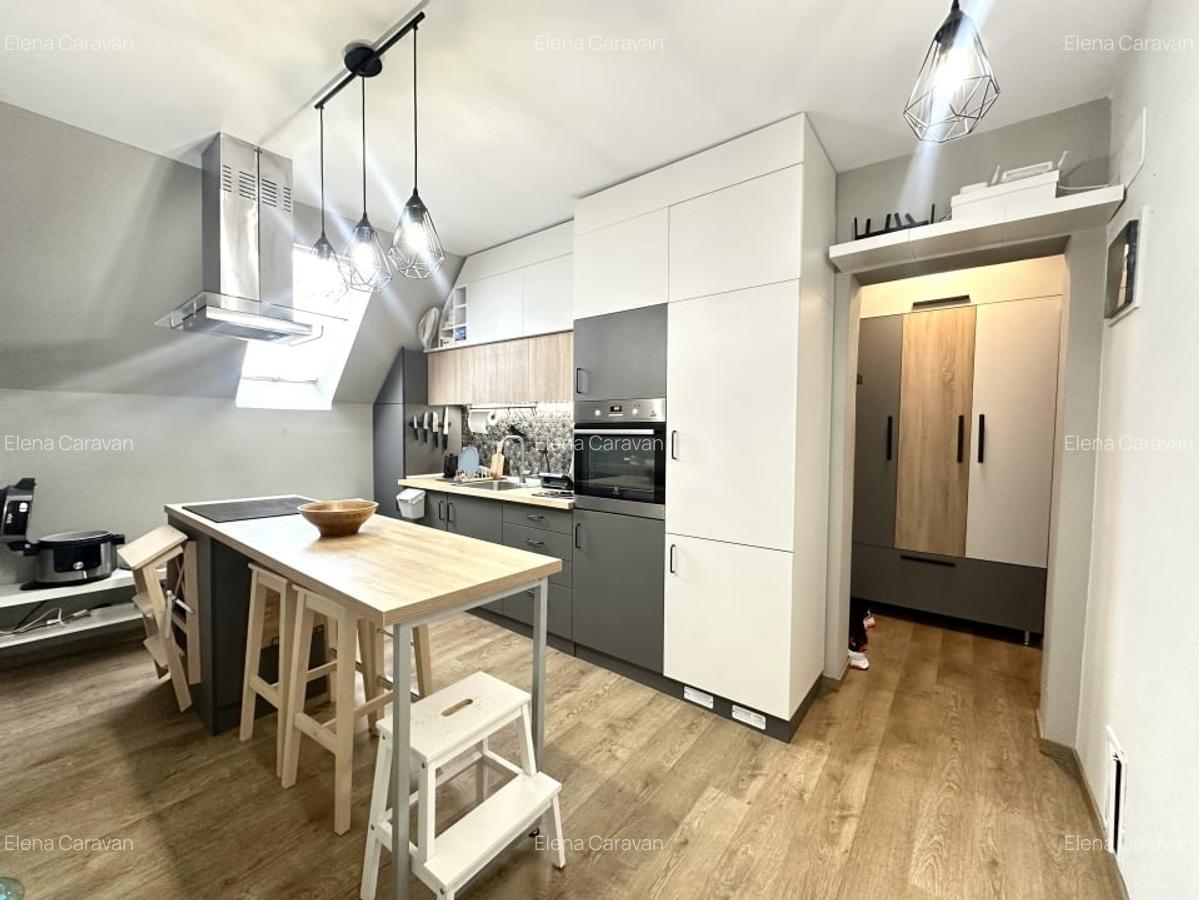 Apartament deosebit, 2 camere, 54 mp utili - mansarda, zona Dacia - 1