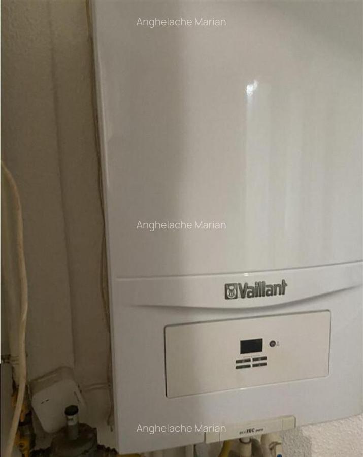 Apartament 2 camere , zona cartier Sud Piata, decomandat , 5 - 9