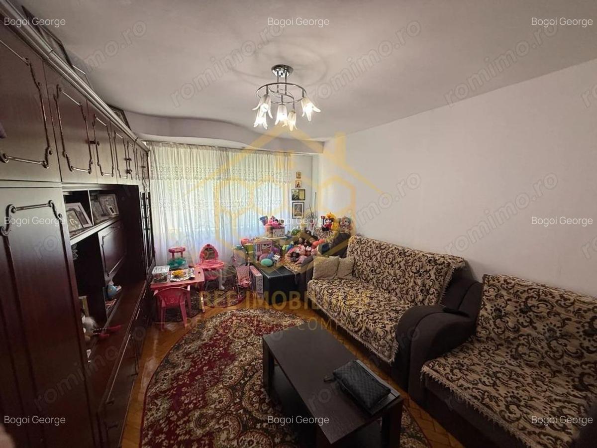 Apartament 3 camere , decomandat in 1Mai - Comision 0% - 3