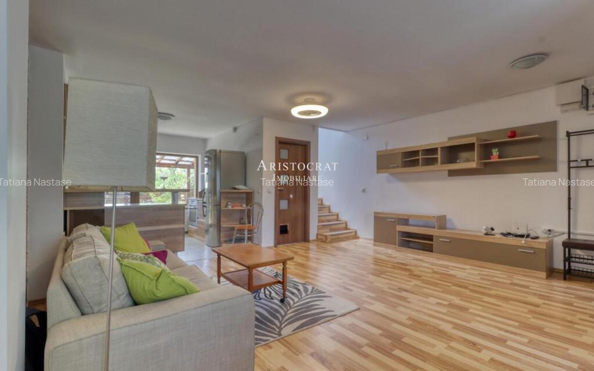 Vanzari Case / Vile Ostratu - proximitatea lacului - 6