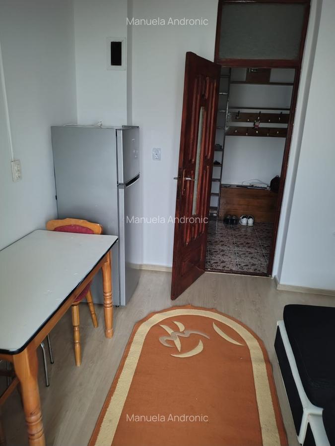 3 camere decomandat,zona Canta strada Luca Arbore - 11