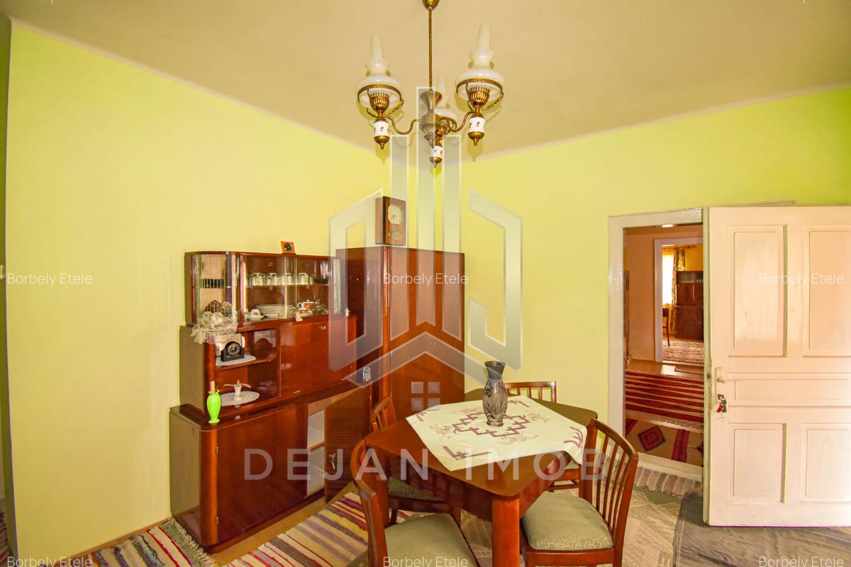 Casă cu 3 camere în Micfalău - 10