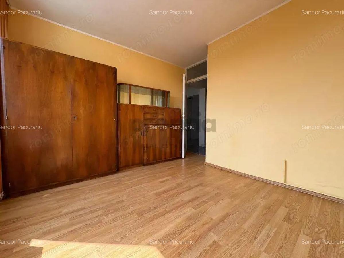 Apartament 3 camere, decomandat, Str. Fanionului 25, Craiter - 13