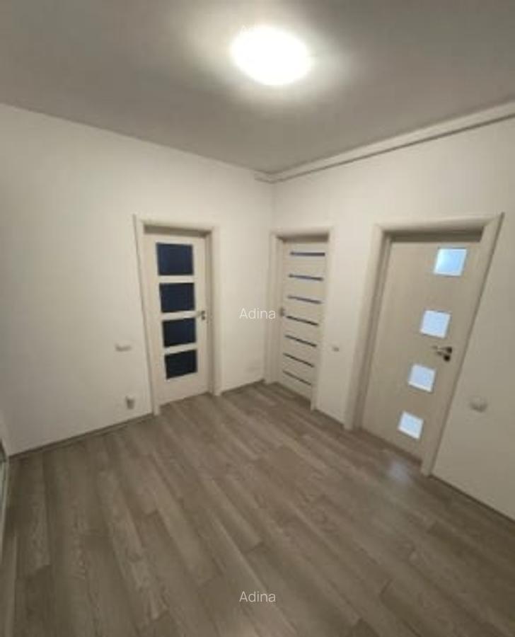 Aviatiei METROU,bl.2018,et.1/7,decomandat,Amenajat,centrala,loc parcare,Liber - 1