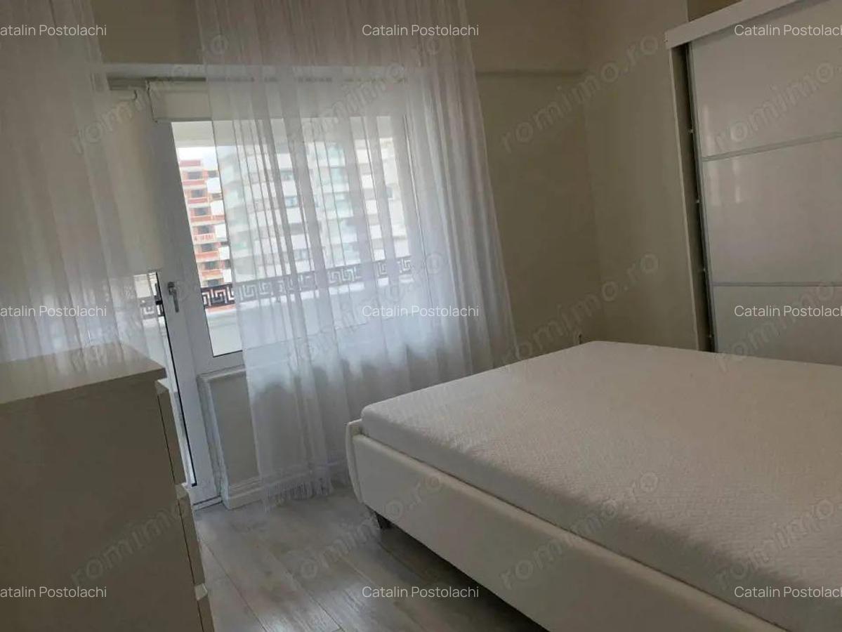 Se inchiriaza: apartament modern cu 3 camere la Royal Town, Copou - 7 Se inchiriaza: apartament modern cu 3 camere la Royal Town, Copou - 7