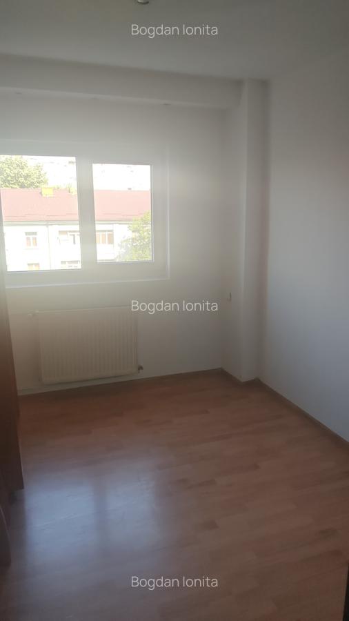 Apartament cu 3 camere semidecomandat, mobilat în Brâncoveanu - 26