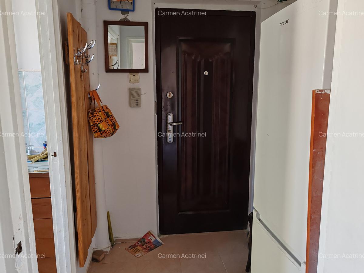 Apartament 2 camere liber la vanzare zona Florilor - 10