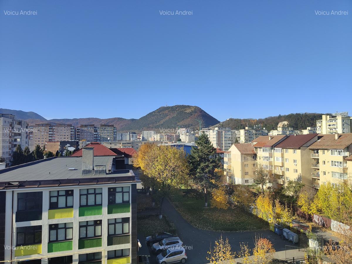 Ciucas--Spatiu birouri 260 mp compartimentat ,parcare ,liber - 3