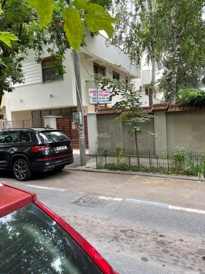 Apartament cu 3 camere decomandat în Bucureștii Noi - 1