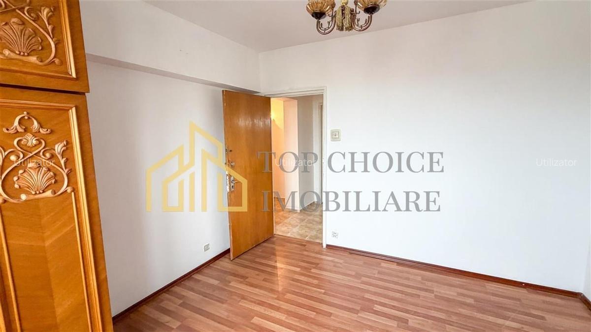 APARTAMENT 3 CAMERE CU VEDERE MIXTA  TITULESCU / VICTORIEI  75 MP - 8