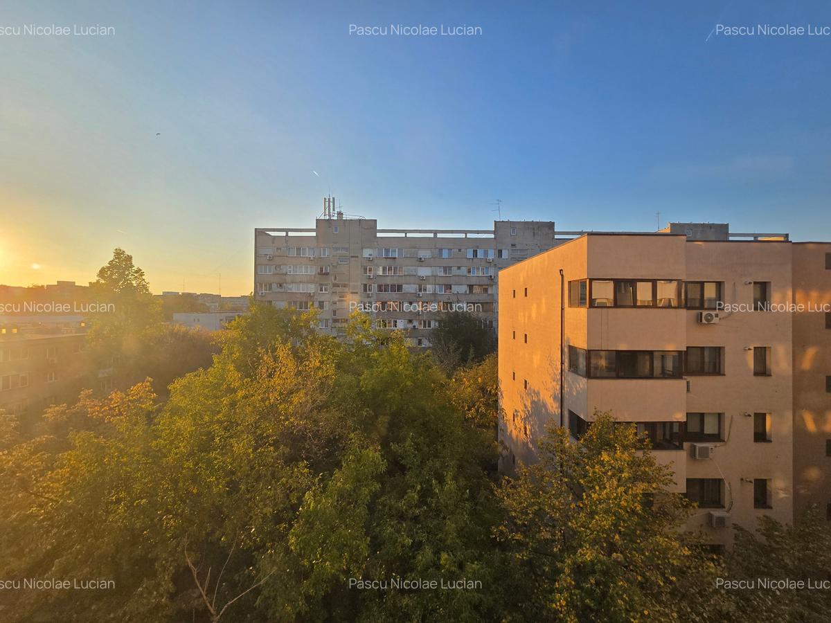 LUJERULUI, langa metrou, 3 camere, 72 mpu, etaj 6, bloc reabilitat - 17