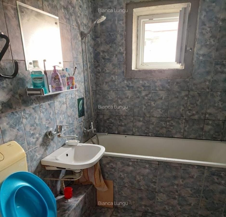 Apartament de 3 camere -Noua - 5