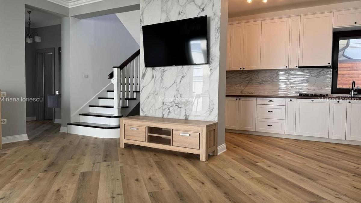 Duplex lipit prin garaj! Dumbravita - 3