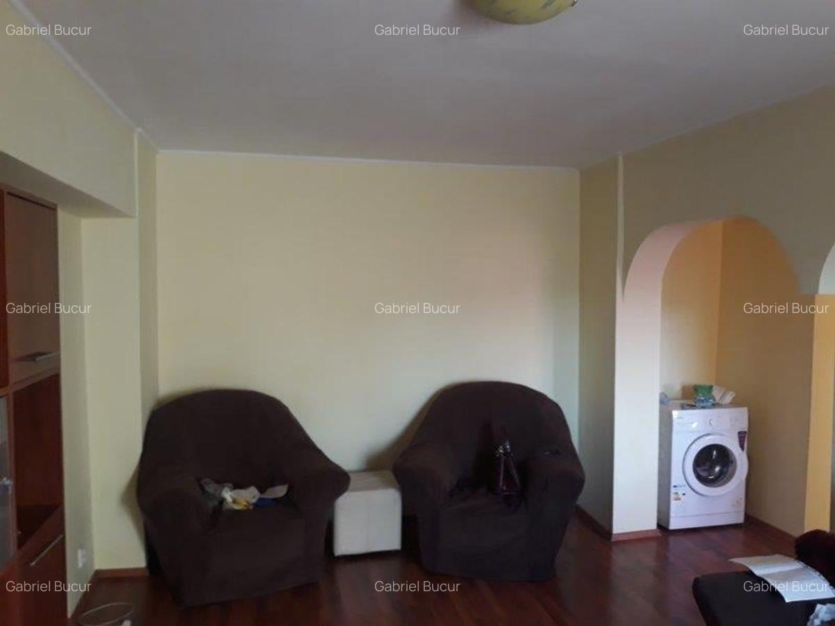 Apartament 2 Camere Semidecomandat Aparatorii Patriei - 1