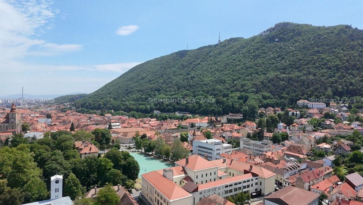 Apartament cu 4 camere decomandat, mobilat în Centrul Istoric - 23