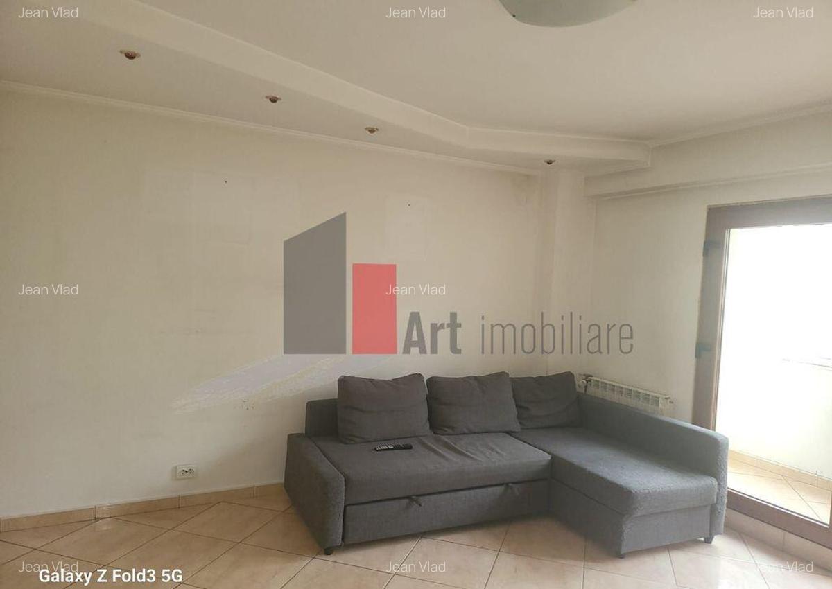 Apartament 3 camere decomandat - 2