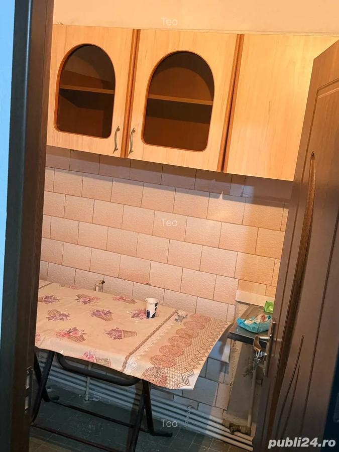 De vanzare garsoniera cf1 zona MB 5 - 3