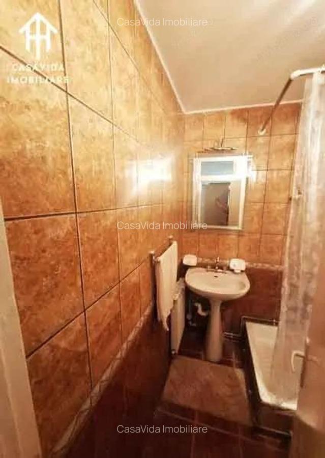 De inchiriat apartament cu 4 camere Spl. Campionilor - 8 De inchiriat apartament cu 4 camere Spl. Campionilor - 8