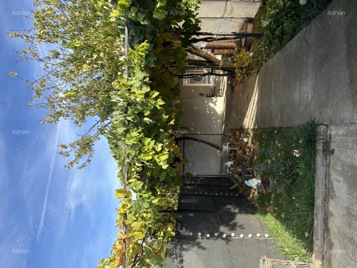 Casa De Vanzare - 2