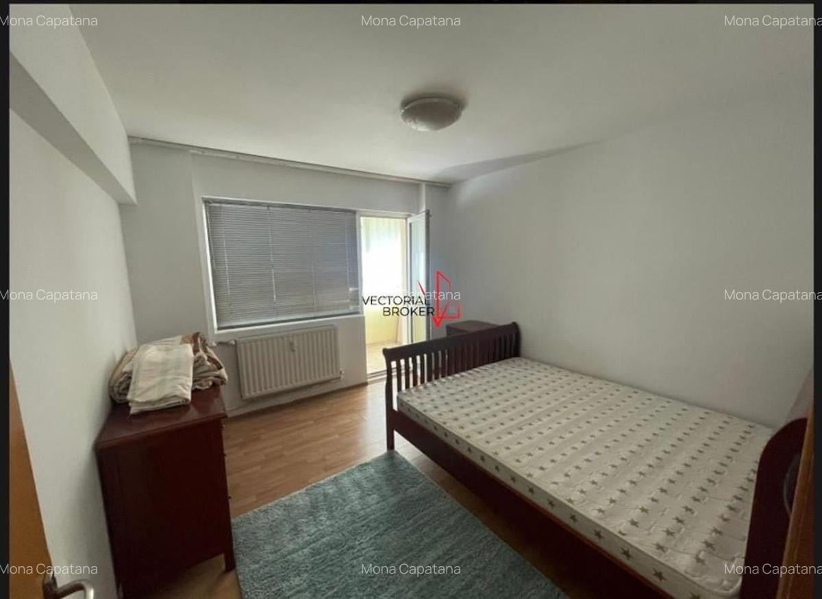 Apartament cu 3 camere decomandat în Tei - 9
