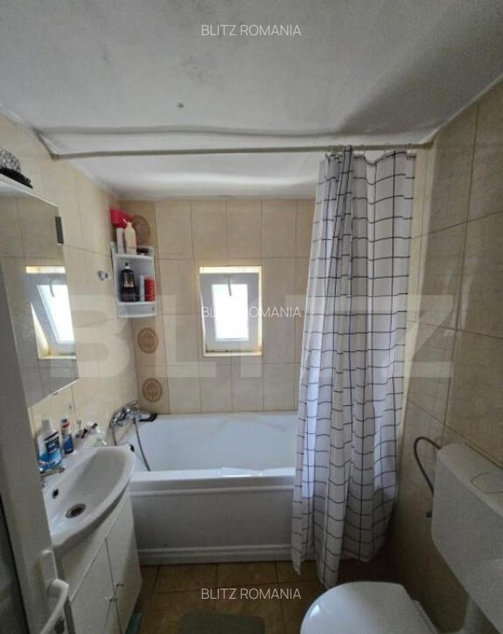 Casa cu 3 camere, 100 mp, zona centrala - 16