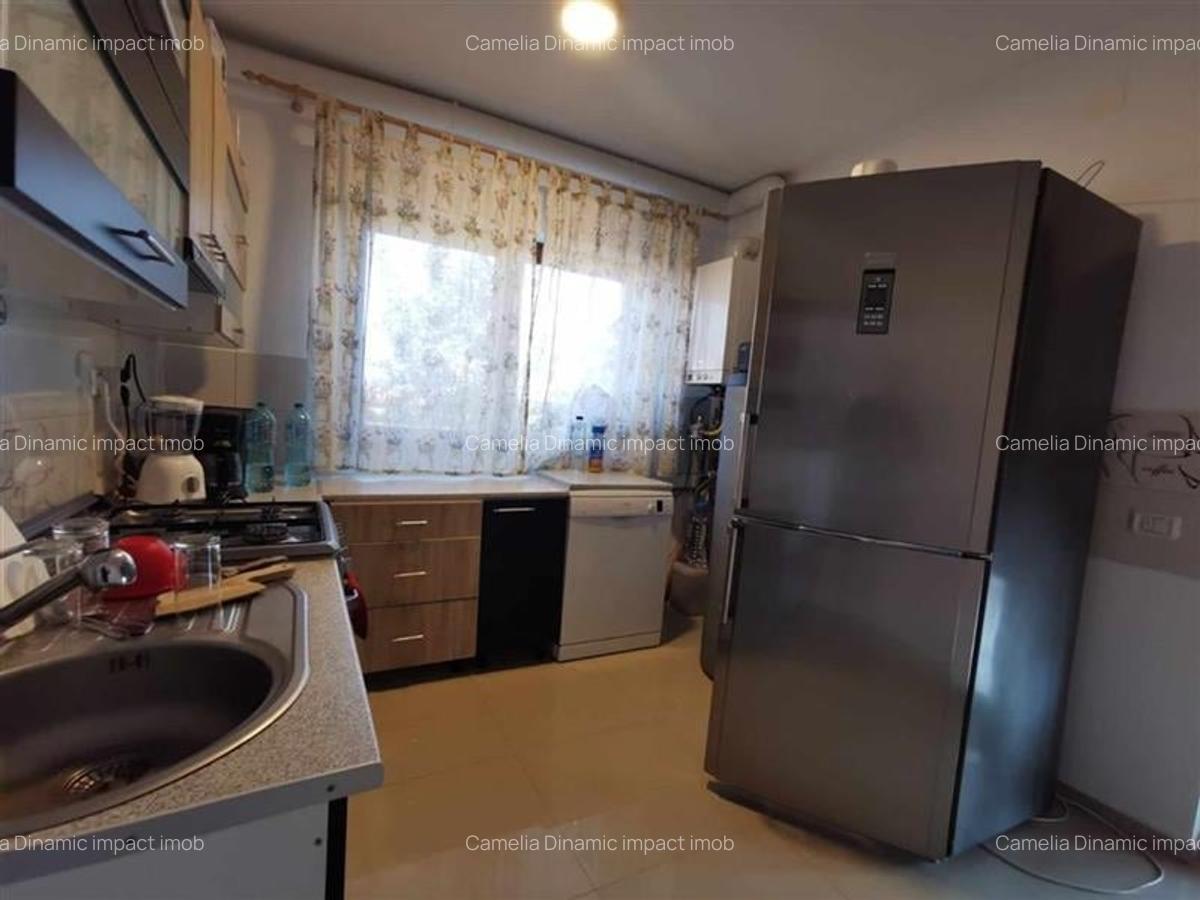 Casă cu 5 camere în Central - 6