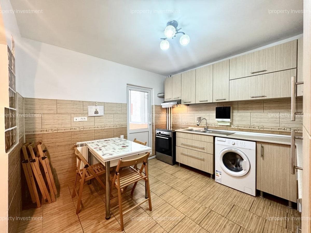 Apartament 3 Camere | Rahova | Bloc  Anvelopat - 12