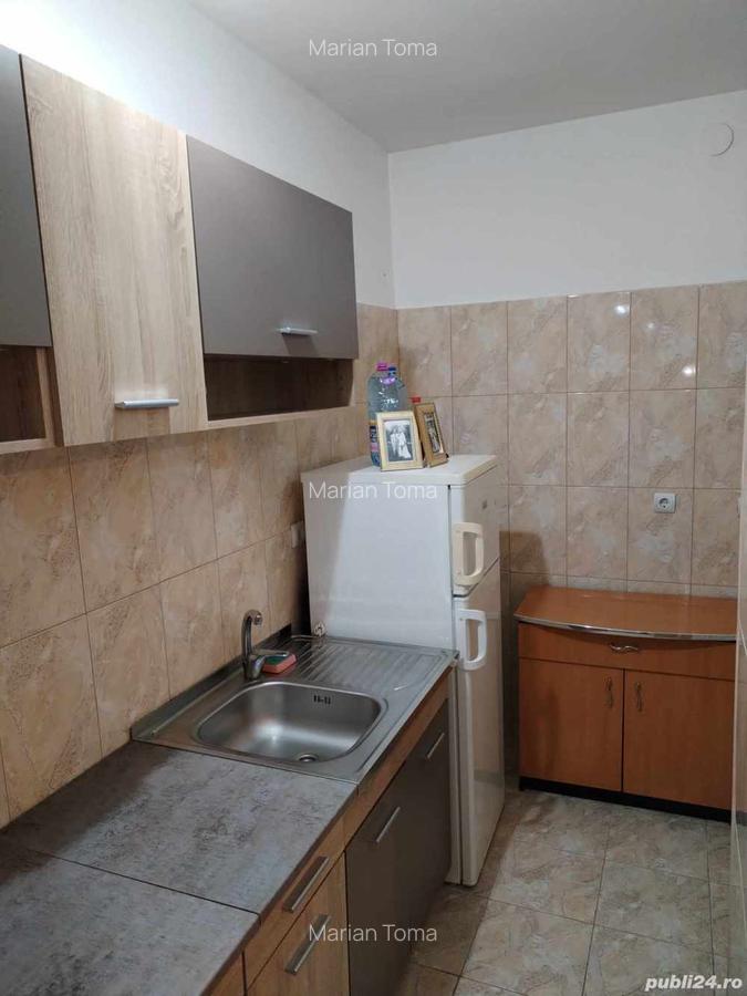 Inchiriez locuin?a formata din 2 camere situata la parterul unui bloc. - 2