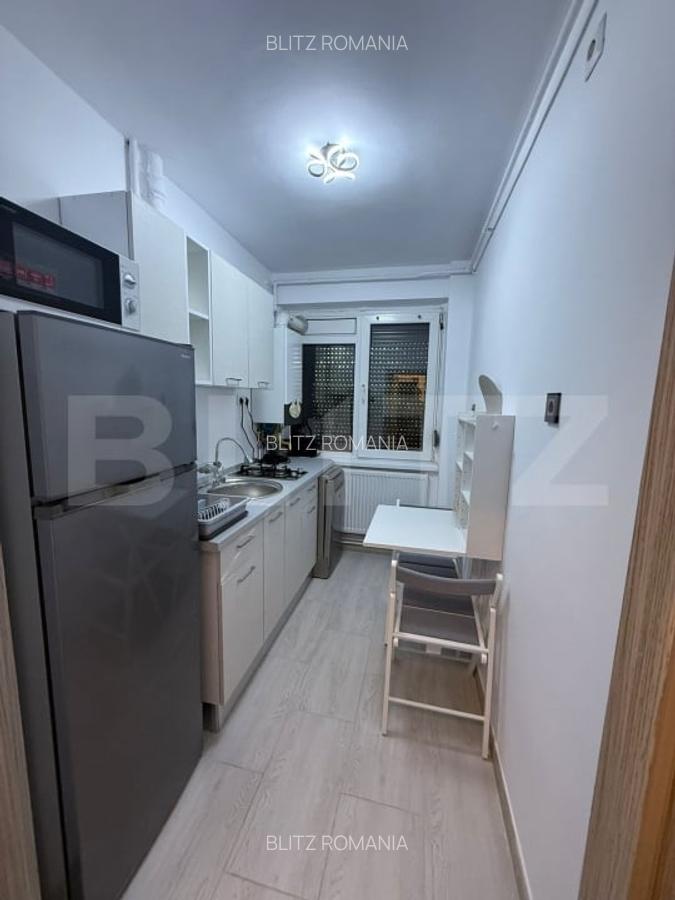 Apartament cu 2 camere, 39 mp, zona Ultracentral - 11