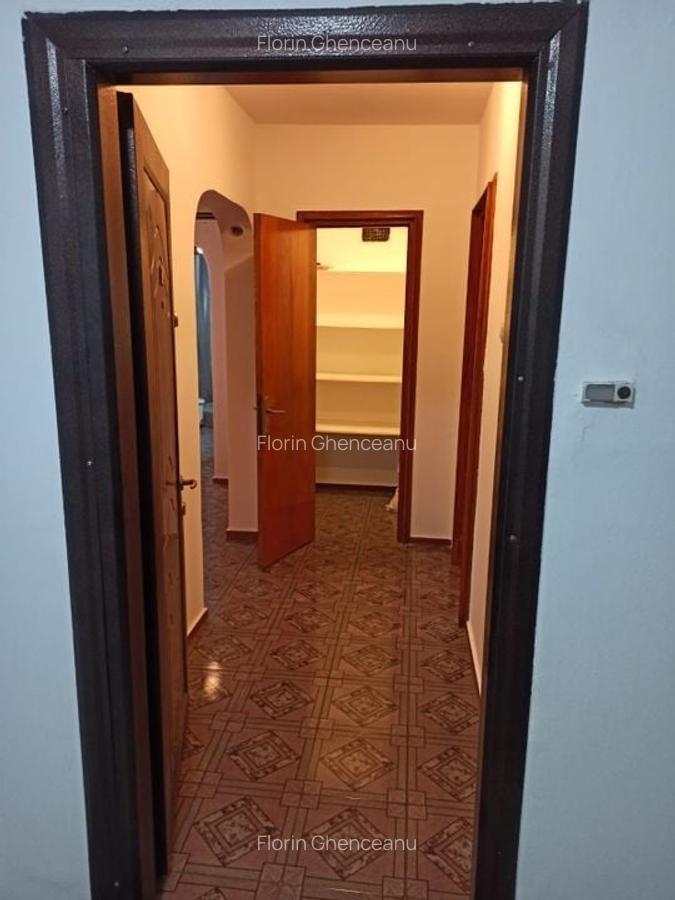 3cam.dec-1baie-disponibil imediat/Bvd Brancoveanu 130-132,sector 4 - 2