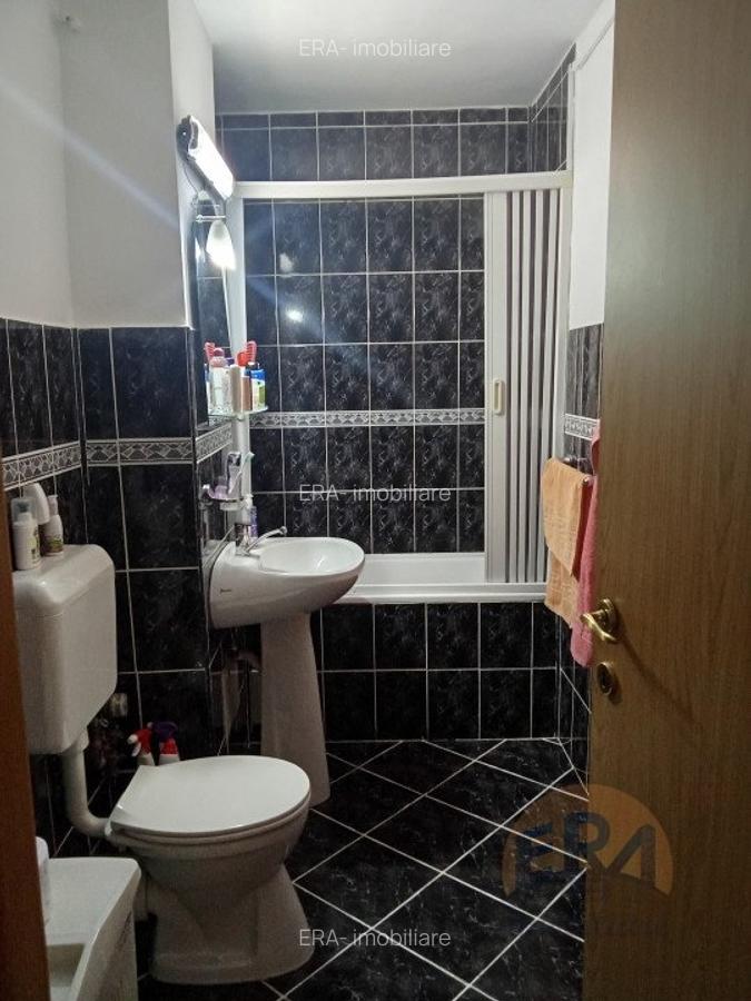 Apartament cu 3 camere decomandat, mobilat în Dacia - 8