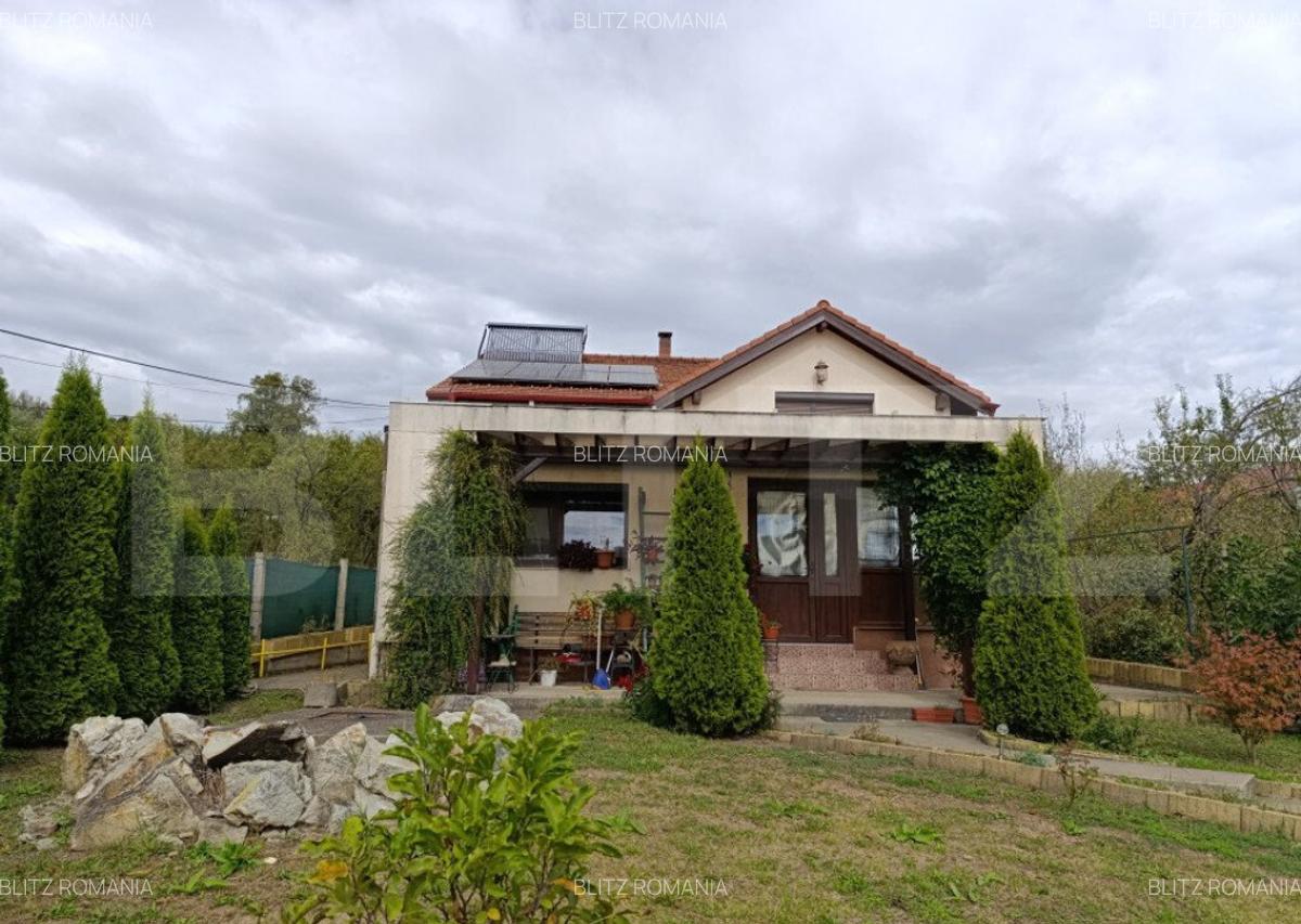 Casa spa?ioasa ?i eleganta, suprafa?a utila de 235 - 2 Casa spa?ioasa ?i eleganta, suprafa?a utila de 235 - 2