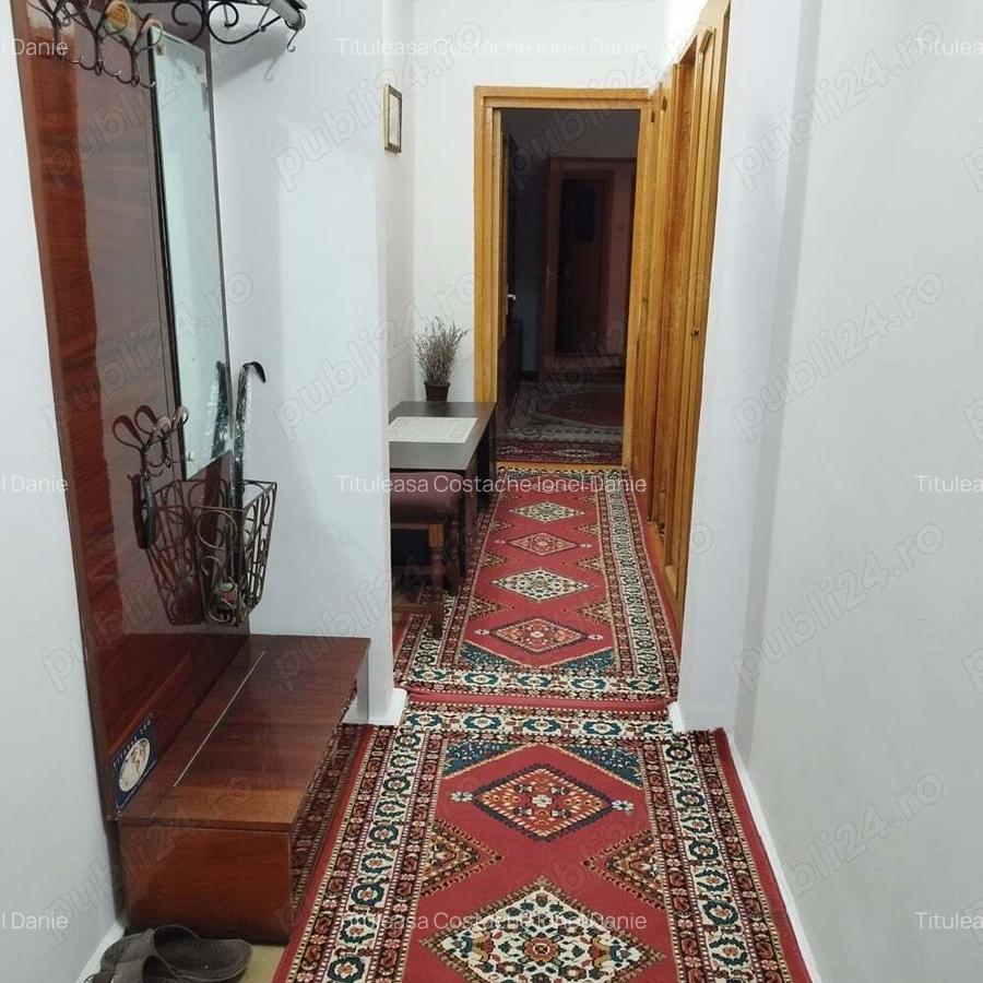 Apartament de vanzare - 1