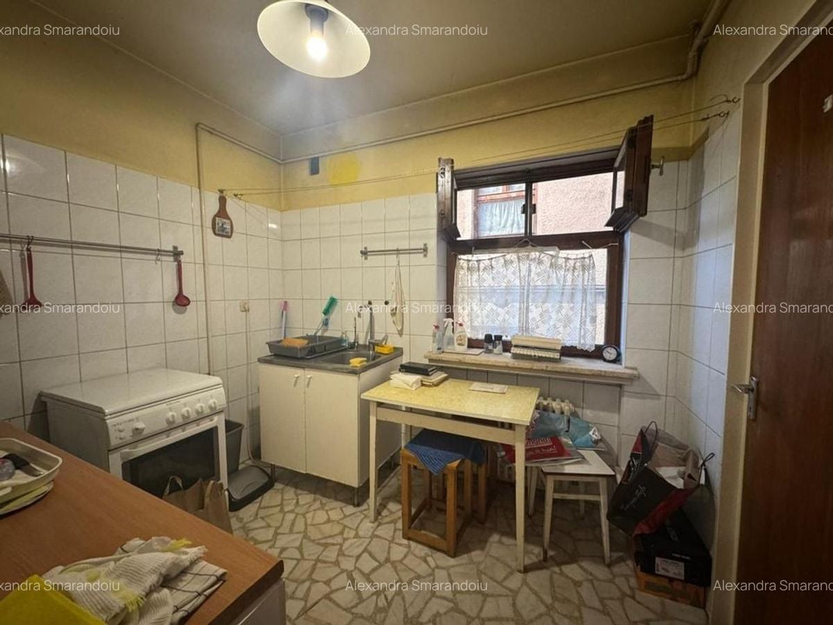 4 camere || Aviatorilor / Uruguay - 13