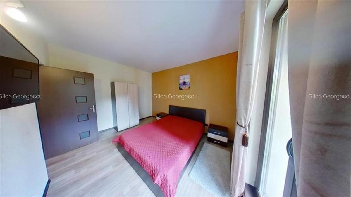 Apartament cu 3 camere decomandat, mobilat în Poiana Brașov - 11