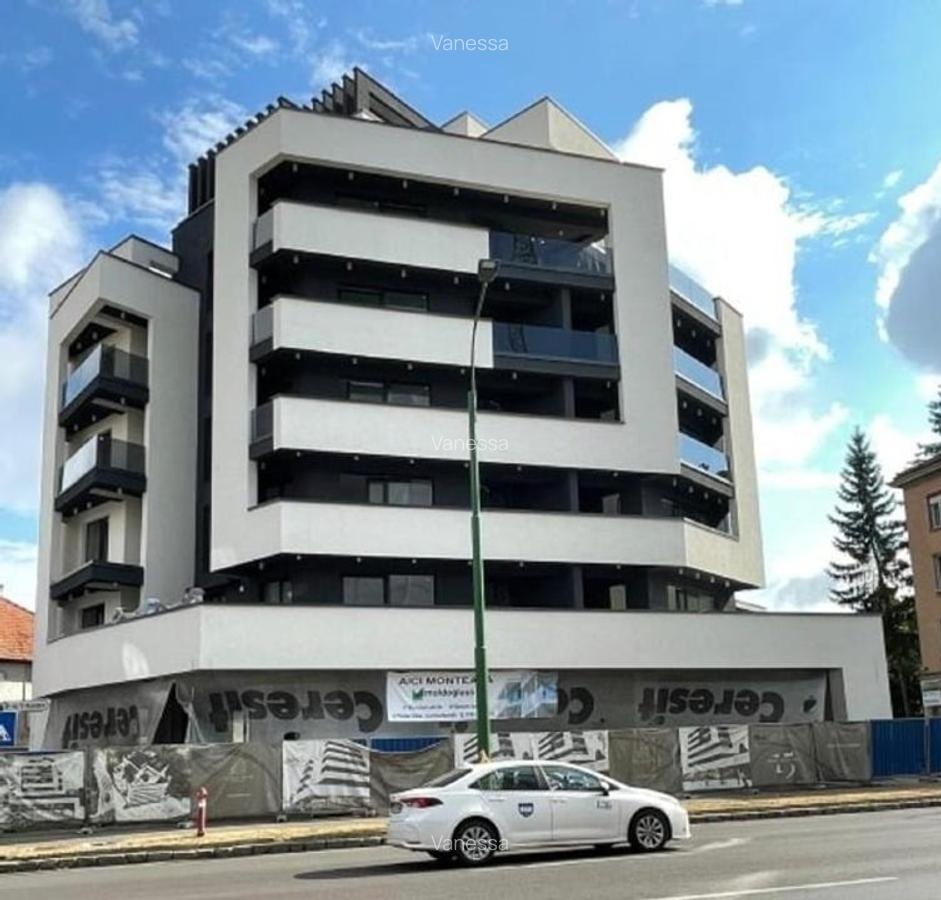Apartament 3 cam ELEGANT HOUSE Centrul Civic Etaj 4 sau etaj 1 - 1