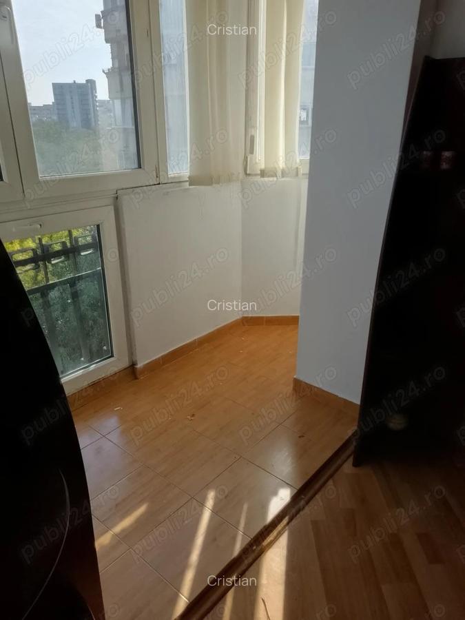 Inchiriez ap. 2 cam. zona Panduri, Bucuresti, et. 6 ,liber - 9