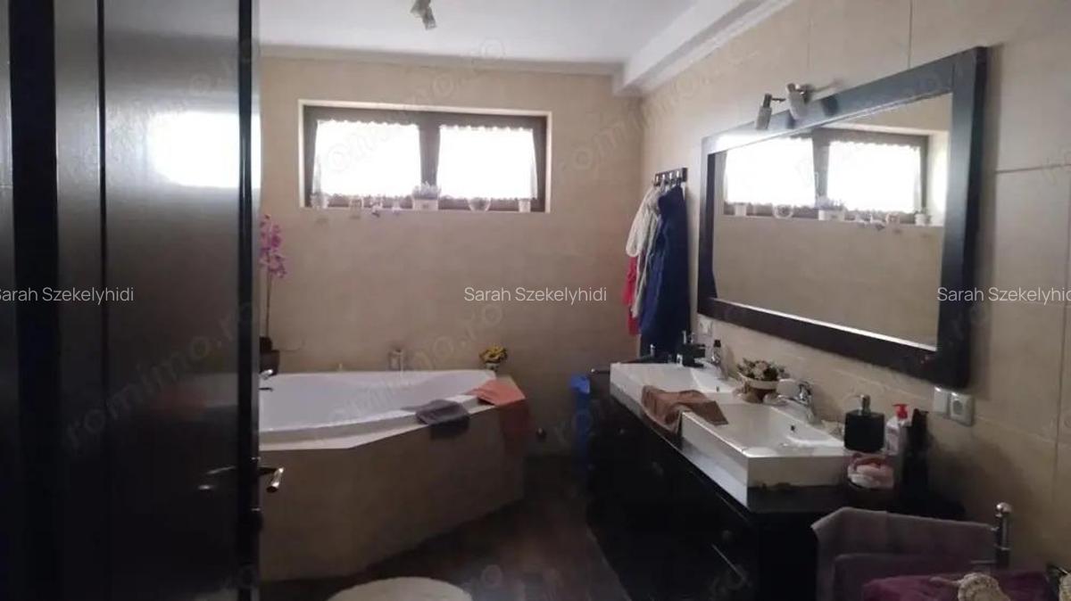 BRASADAS vinde vila 5 cam 190mp teren 10 ari str. Dara. - 4