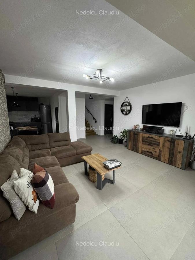 Casa de vanzare Giarmata Vii - 1
