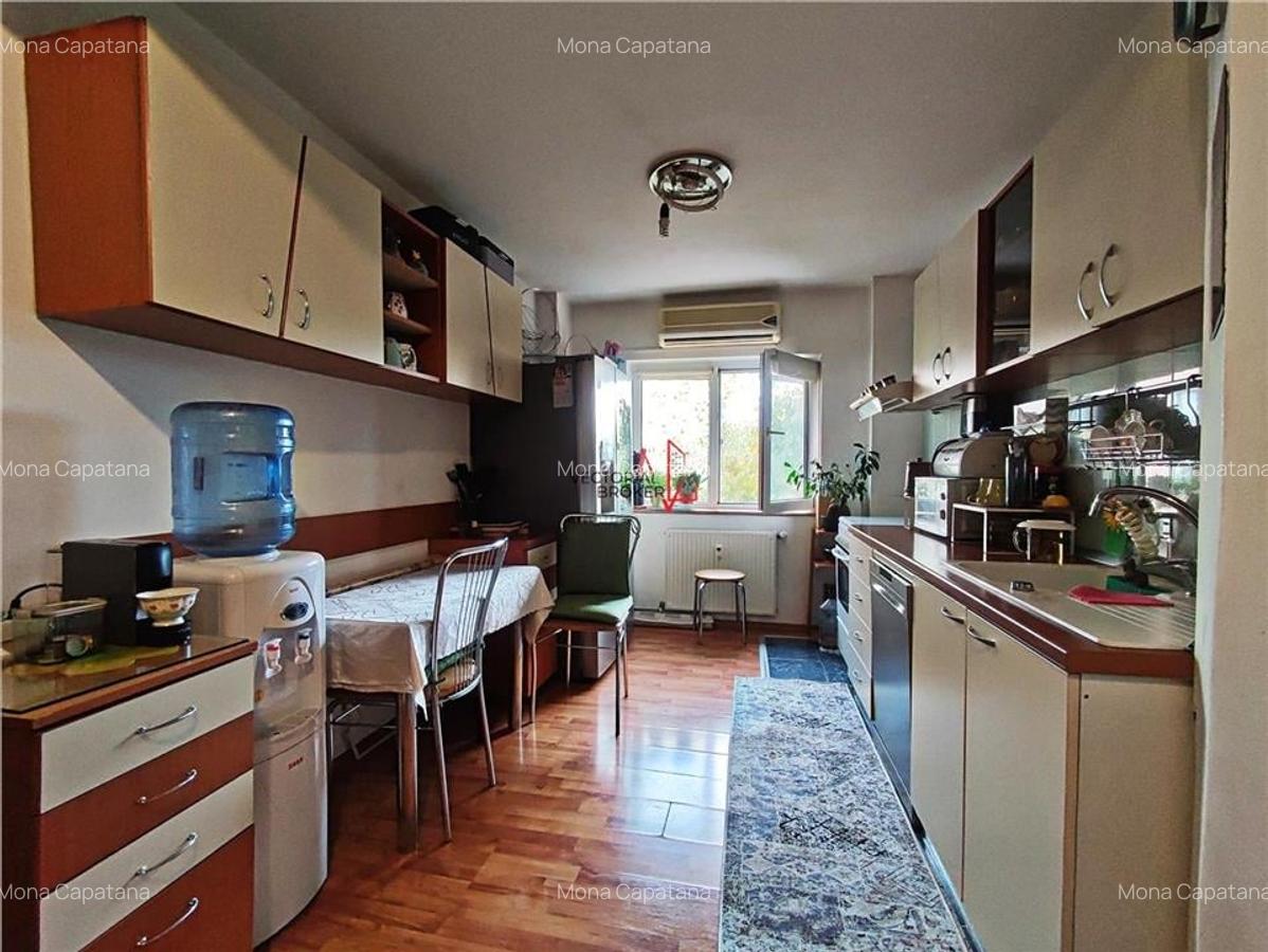 Calea Mosilor,  et.4/8, la 8 min de metrou OBOR - 7