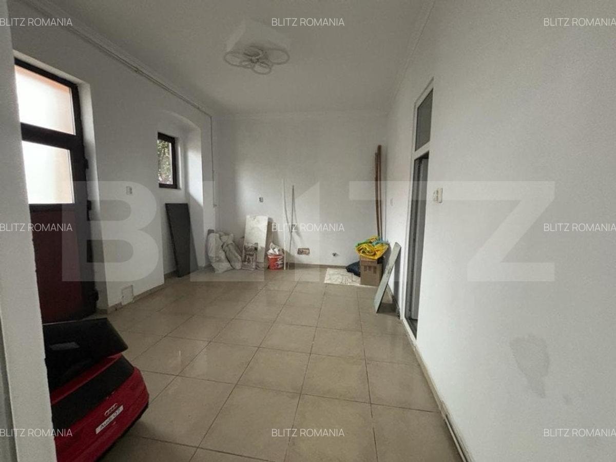 Casa de vanzare in centru orasului - 3