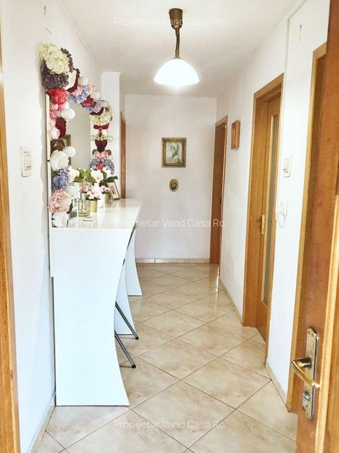 Vilă P+2 cu 4 Apartamente / Spațiu Comercial - PROPRIETAR - 10