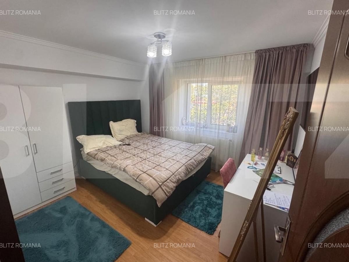 Apartament cu 4 camere, 95,06 mp, zona centrala, etaj 3 - 4