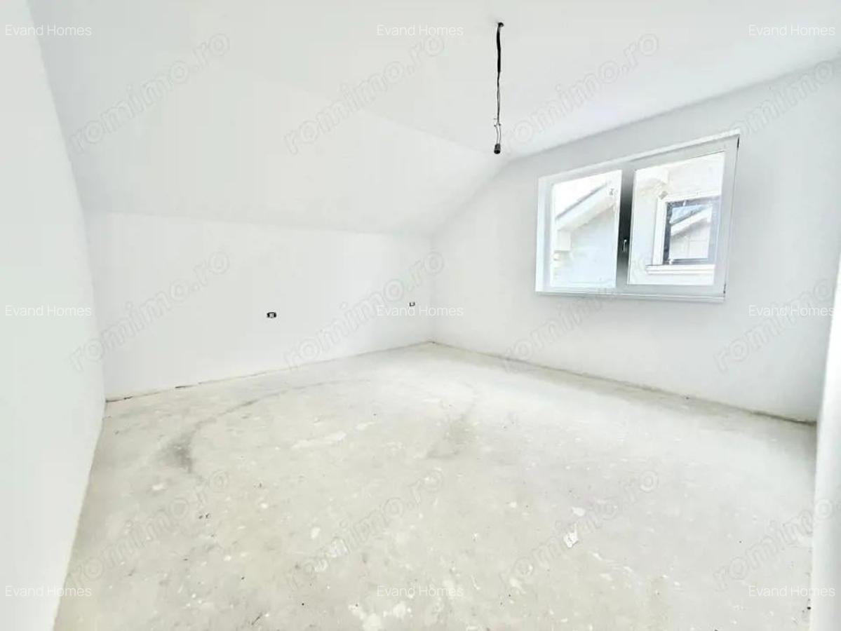 Duplex cu 4 camere si toate utilitatile - Mosnita - Drumul Boilor - 8