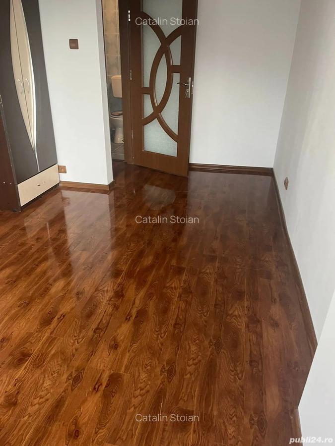 Vand apartament cu 2 camere et1 str patriei - 4