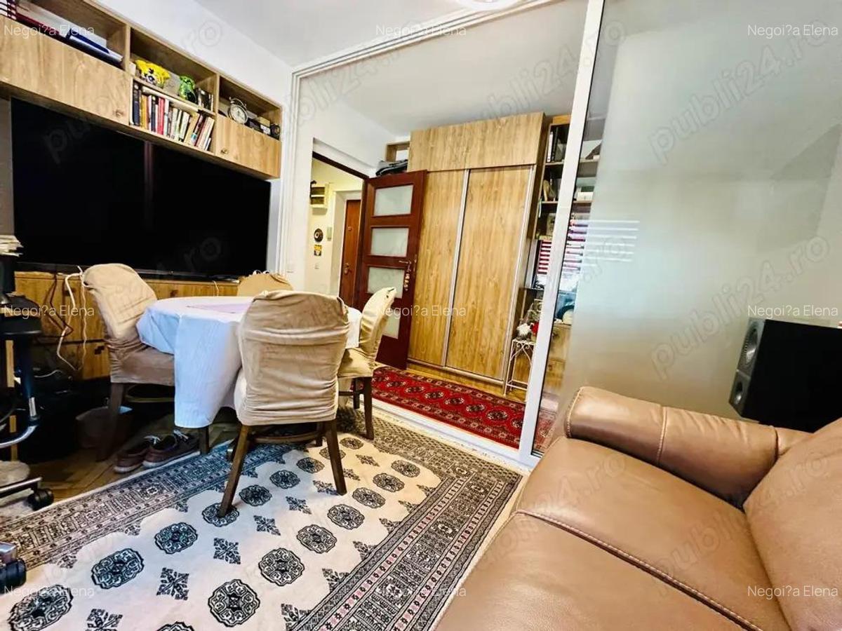 De vanzare Apartament 2 camere decomandat, parter, zona Parcul Carol - 11