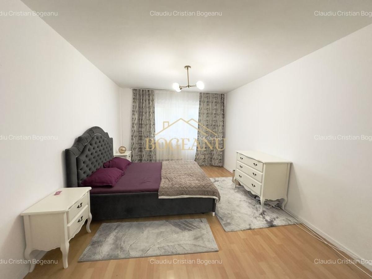 Apartament cu 3 camere semidecomandat, mobilat în Central - 6