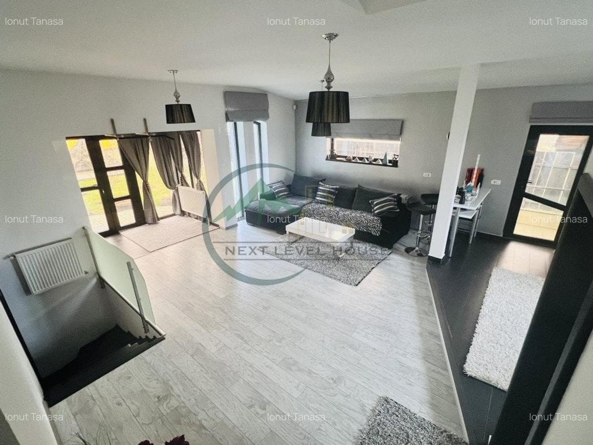 Casa cu 4 camere, zona Coresi Mall, 930mp teren - 3