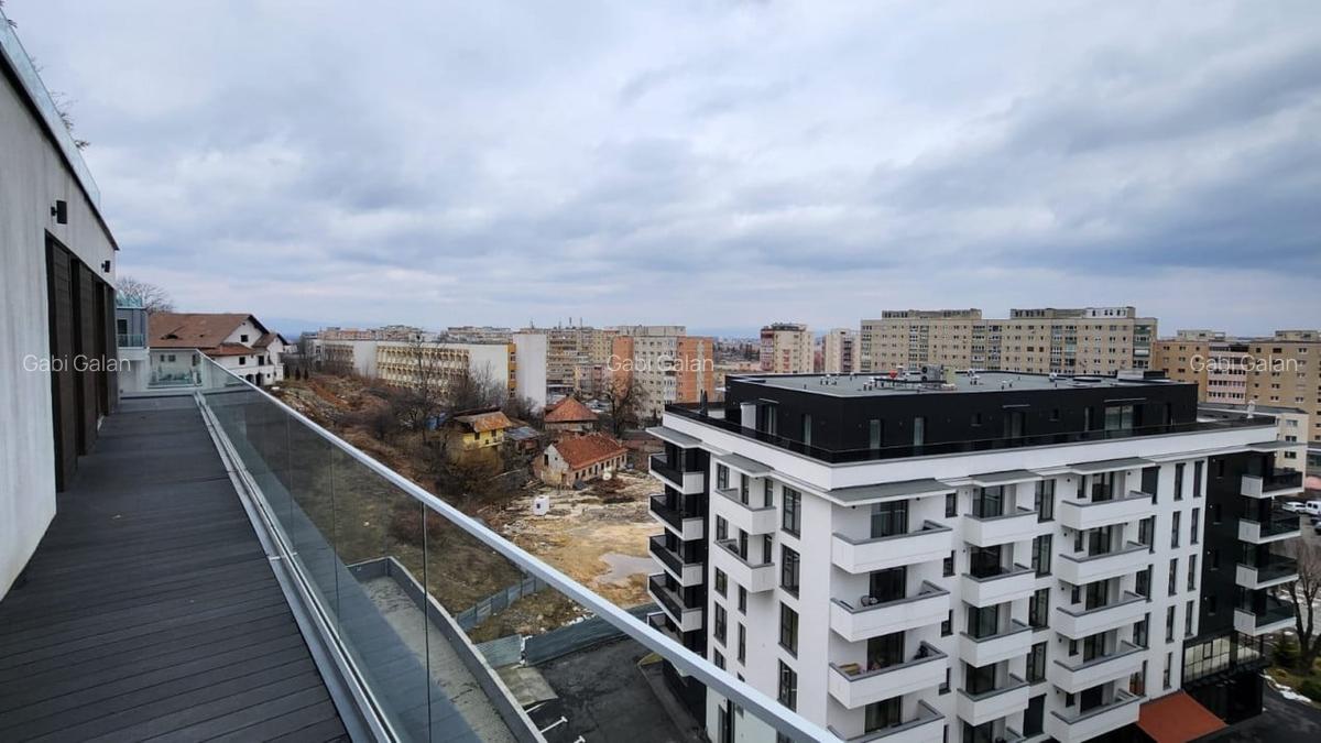 Apartament cu 3 camere decomandat, mobilat în Cetatea - 13