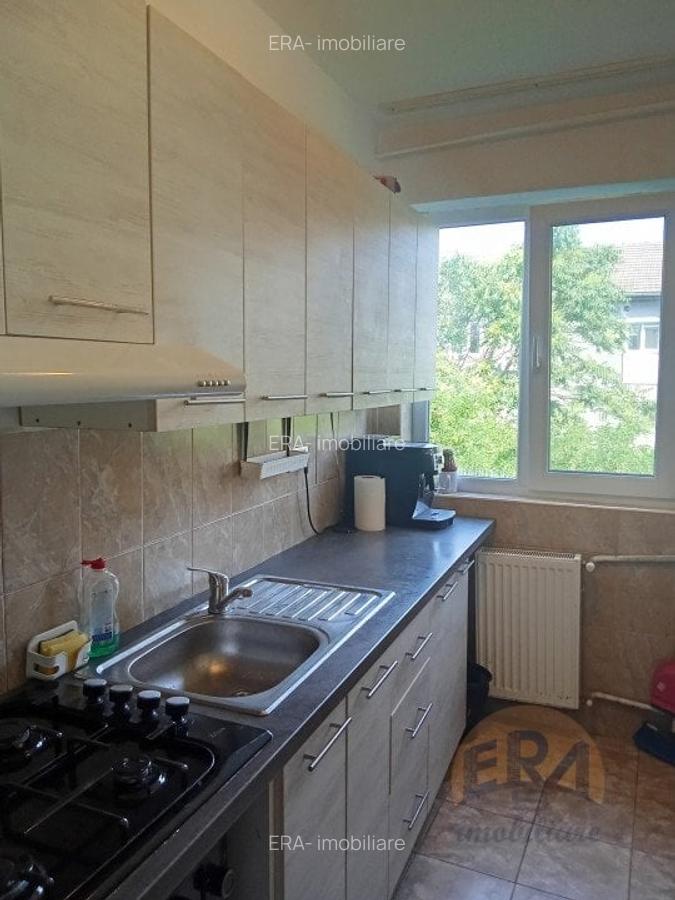 Apartament cu 2 camere semidecomandat, mobilat în Nufărul - 4